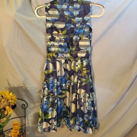 Sandra Darren Fit and Flare dress size 6 - Picture 12 of 14